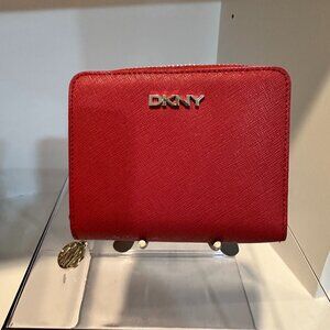 New DKNY Red Leather Zipper Wallet, (NWOT)